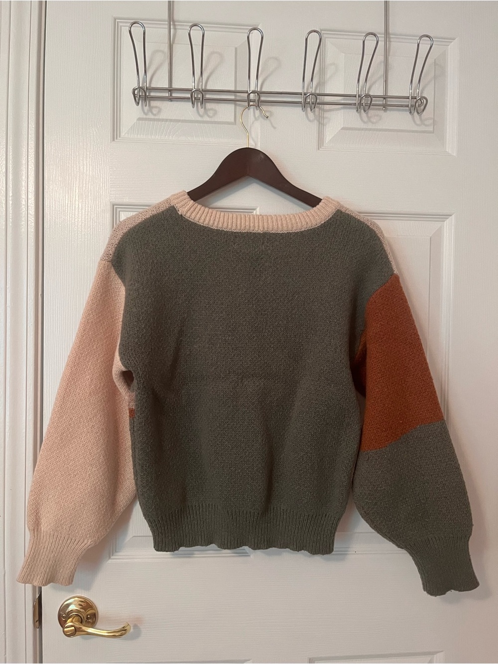 Universal thread sweater - Picture 3 of 4